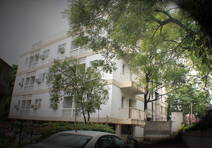 hotel-bhooshan-building